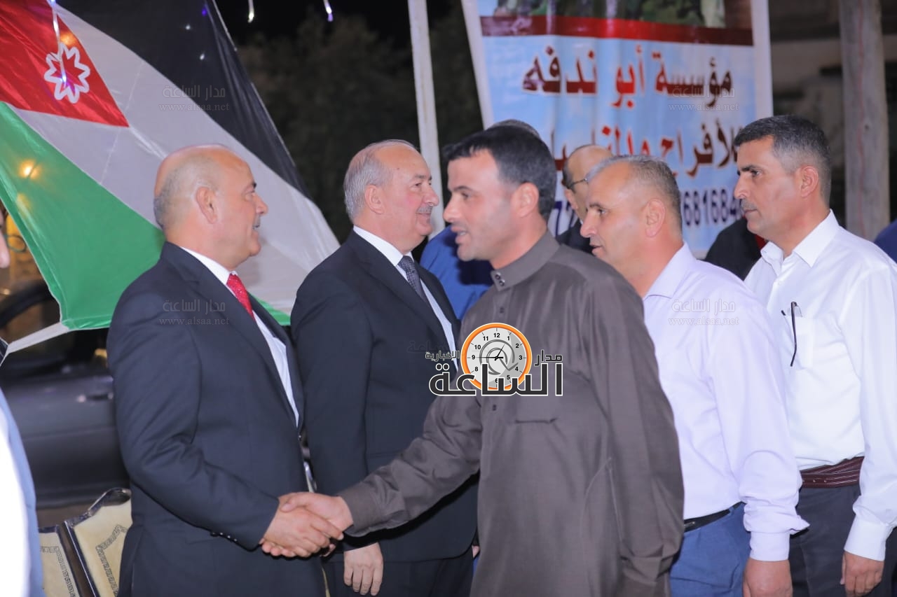 Madar Al-Saa Images 0.8485231175099103