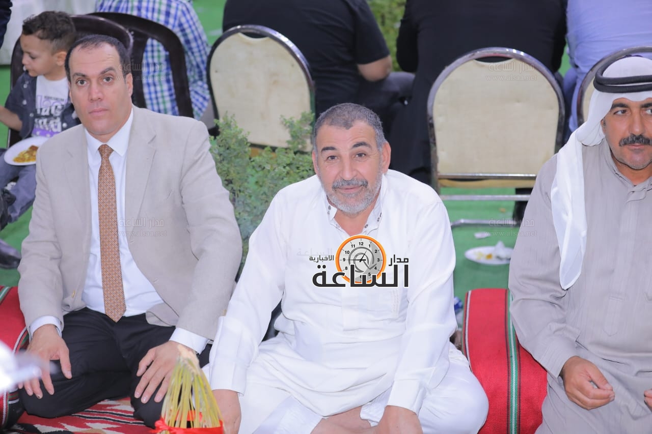 Madar Al-Saa Images 0.43313360223335173