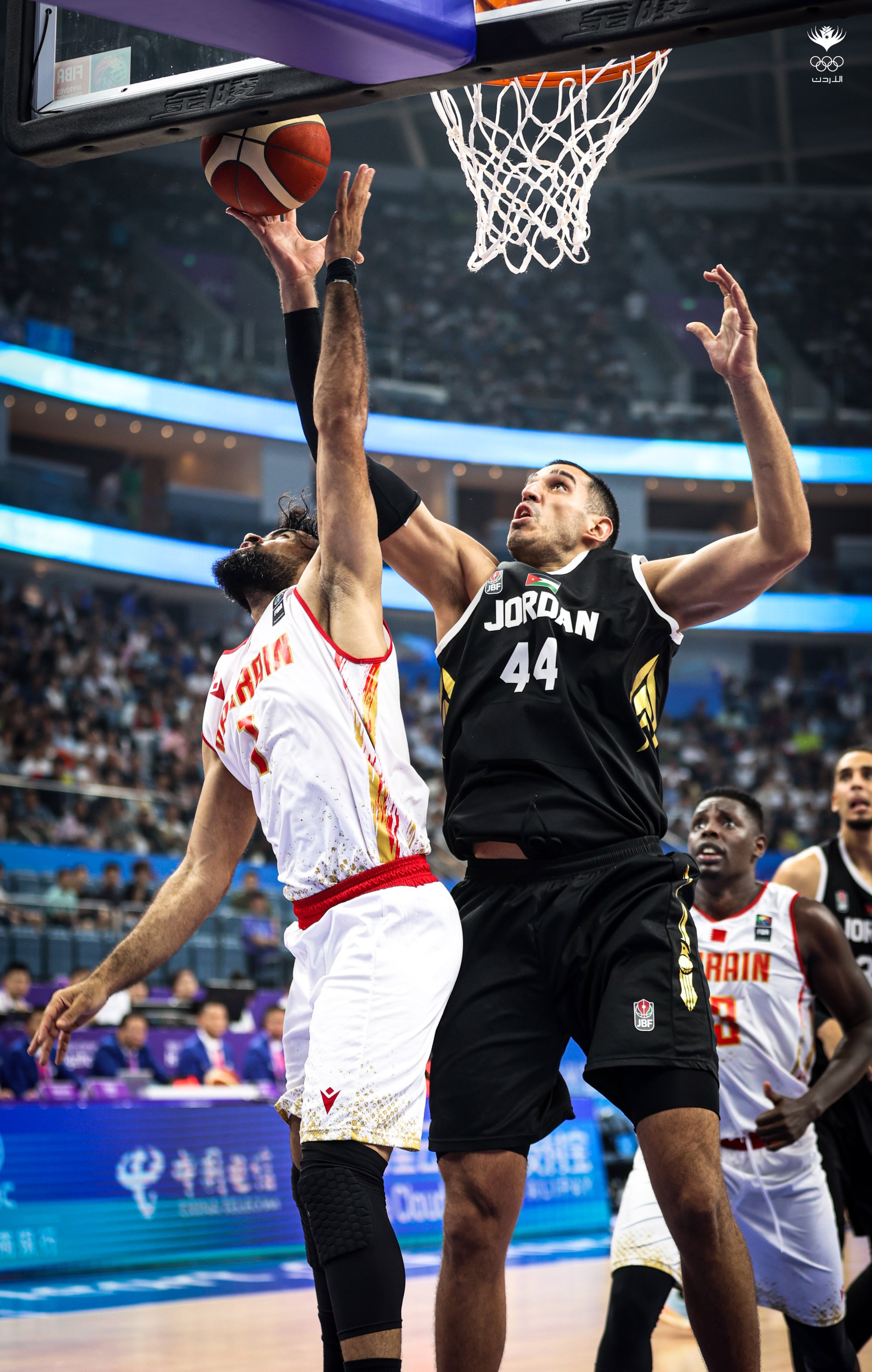 Madar Al-Saa Images 0.20335890058312067