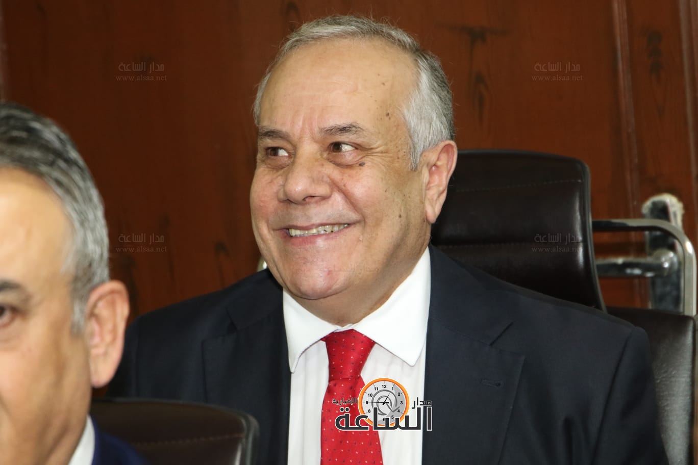 Madar Al-Saa Images 0.7086229624326534