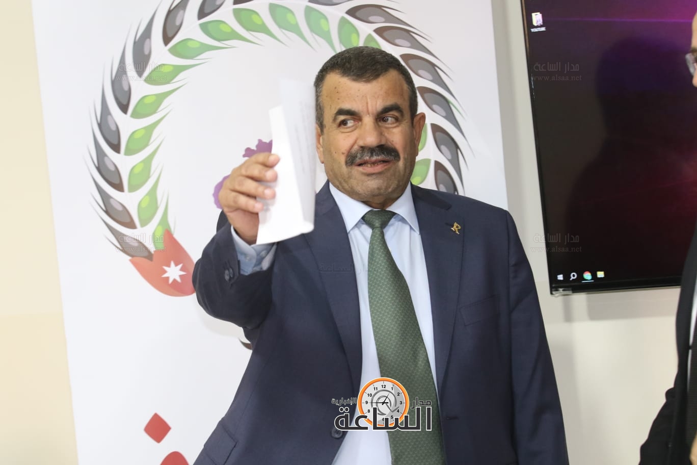 Madar Al-Saa Images 0.5640046467694491