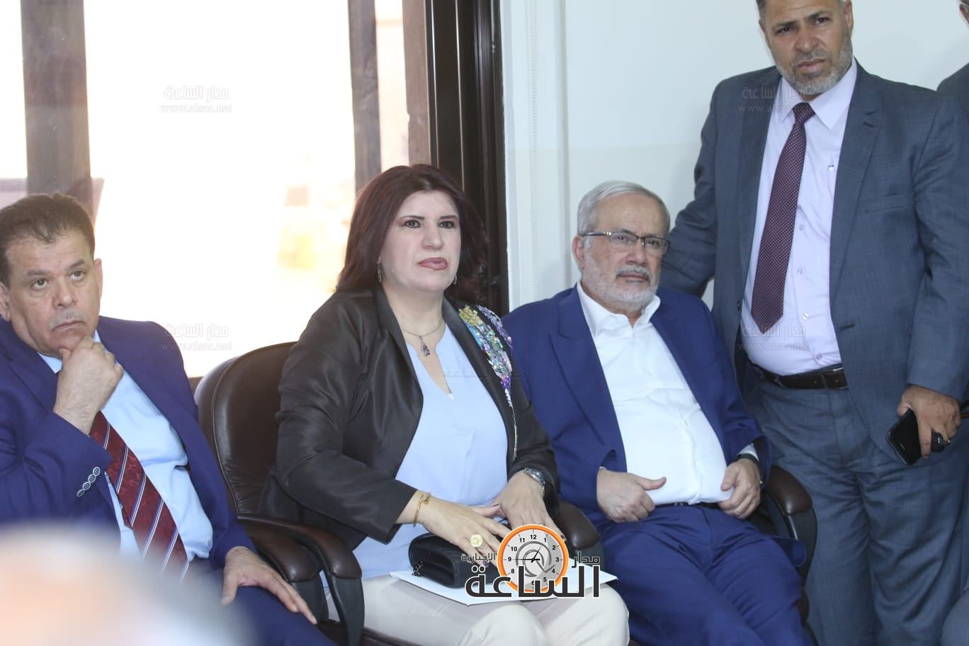 Madar Al-Saa Images 0.6509063381280522