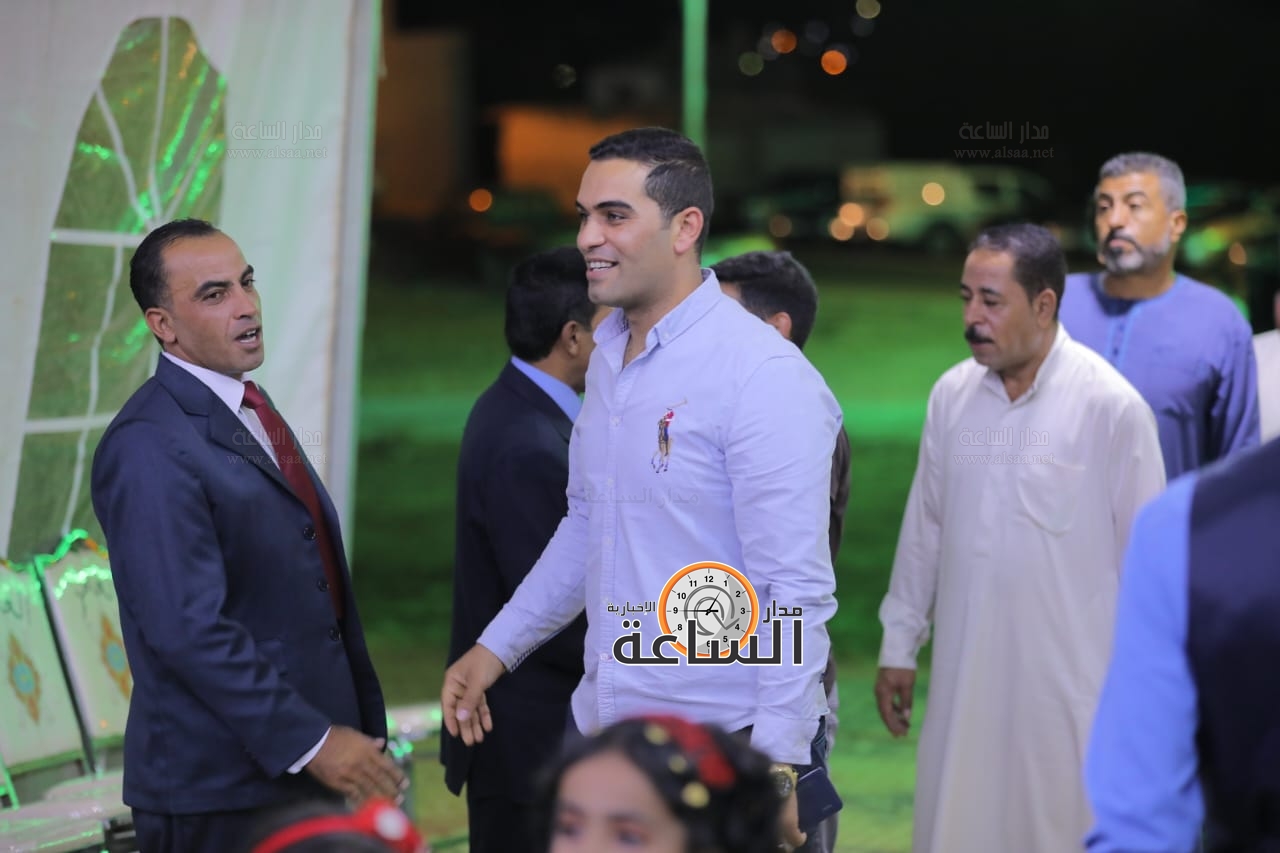 Madar Al-Saa Images 0.25754103288995356