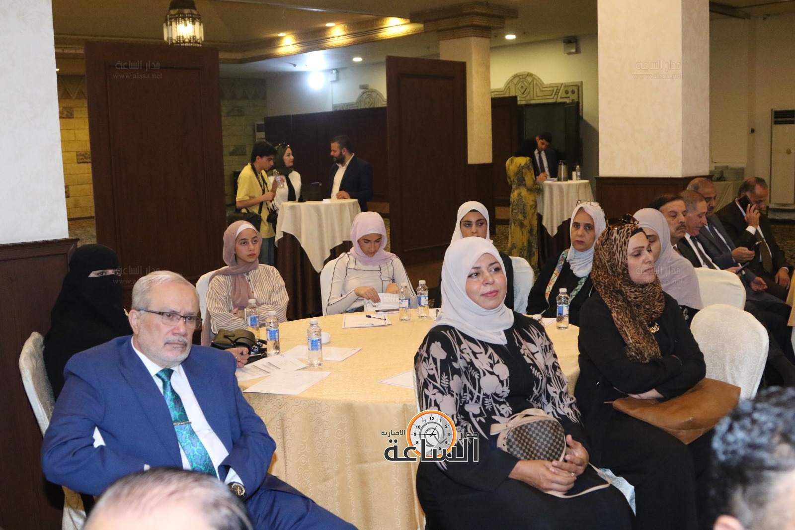 Madar Al-Saa Images 0.8824047824985564