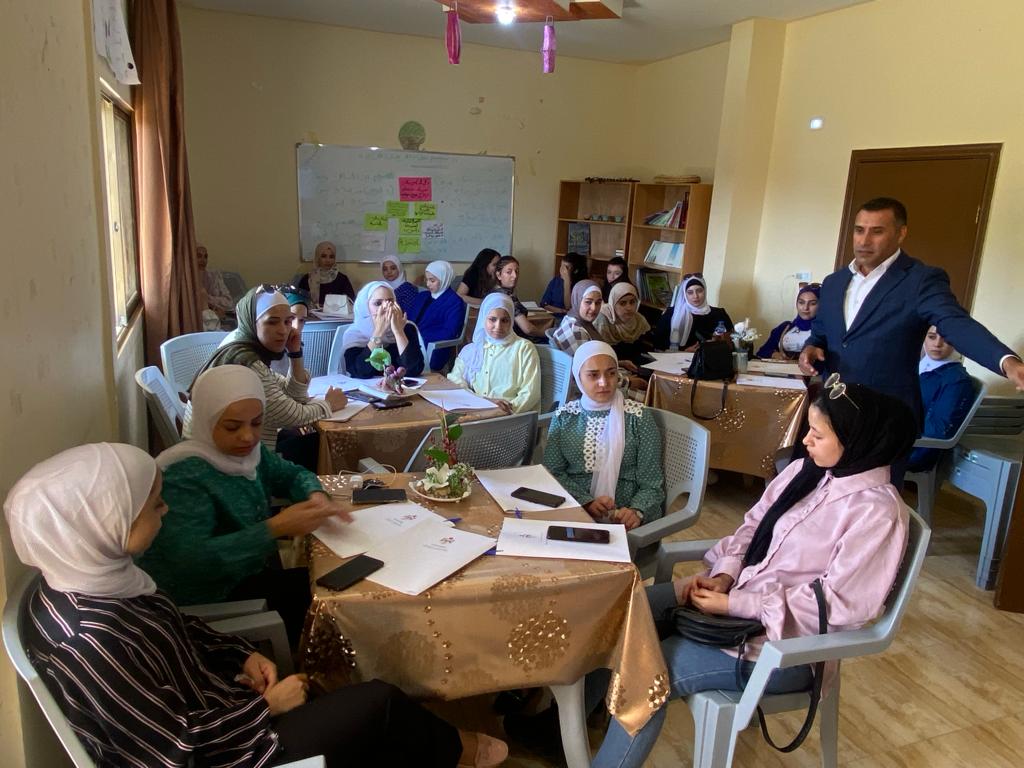 Madar Al-Saa Images 0.05581749840886063