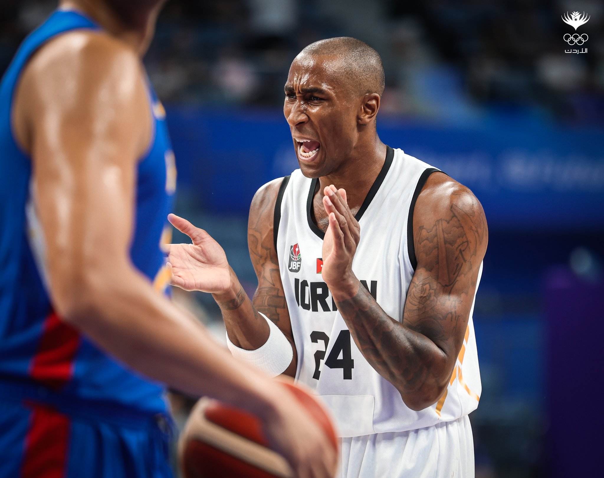 Madar Al-Saa Images 0.30775354268930566