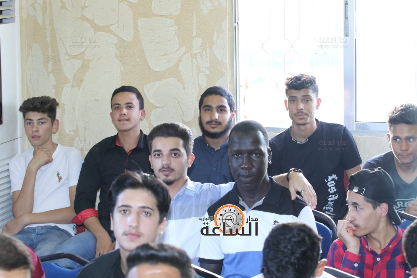 Madar Al-Saa Images 0.7333923221698209