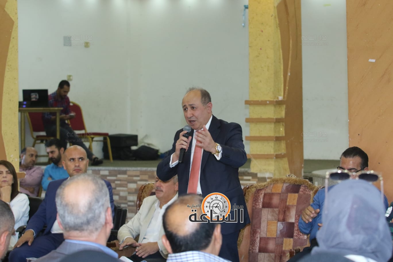 Madar Al-Saa Images 0.7614660707651524