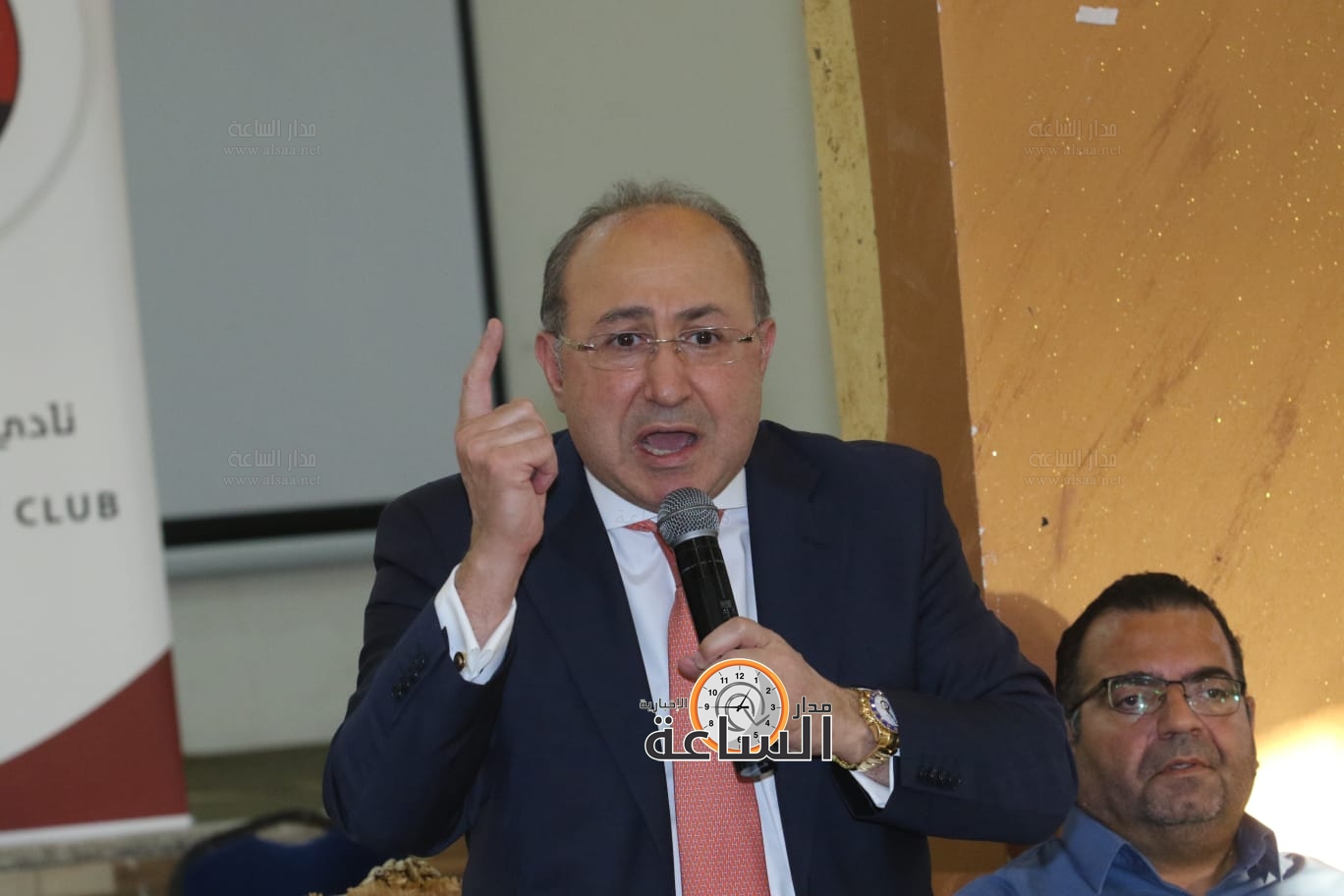 Madar Al-Saa Images 0.8189213111193687