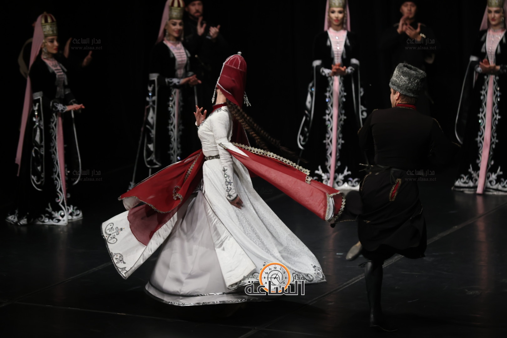 Madar Al-Saa Images 0.40203593451132713