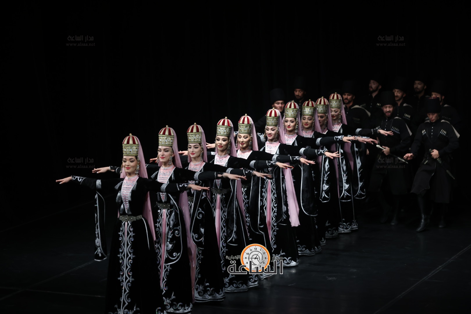 Madar Al-Saa Images 0.04176098192031086