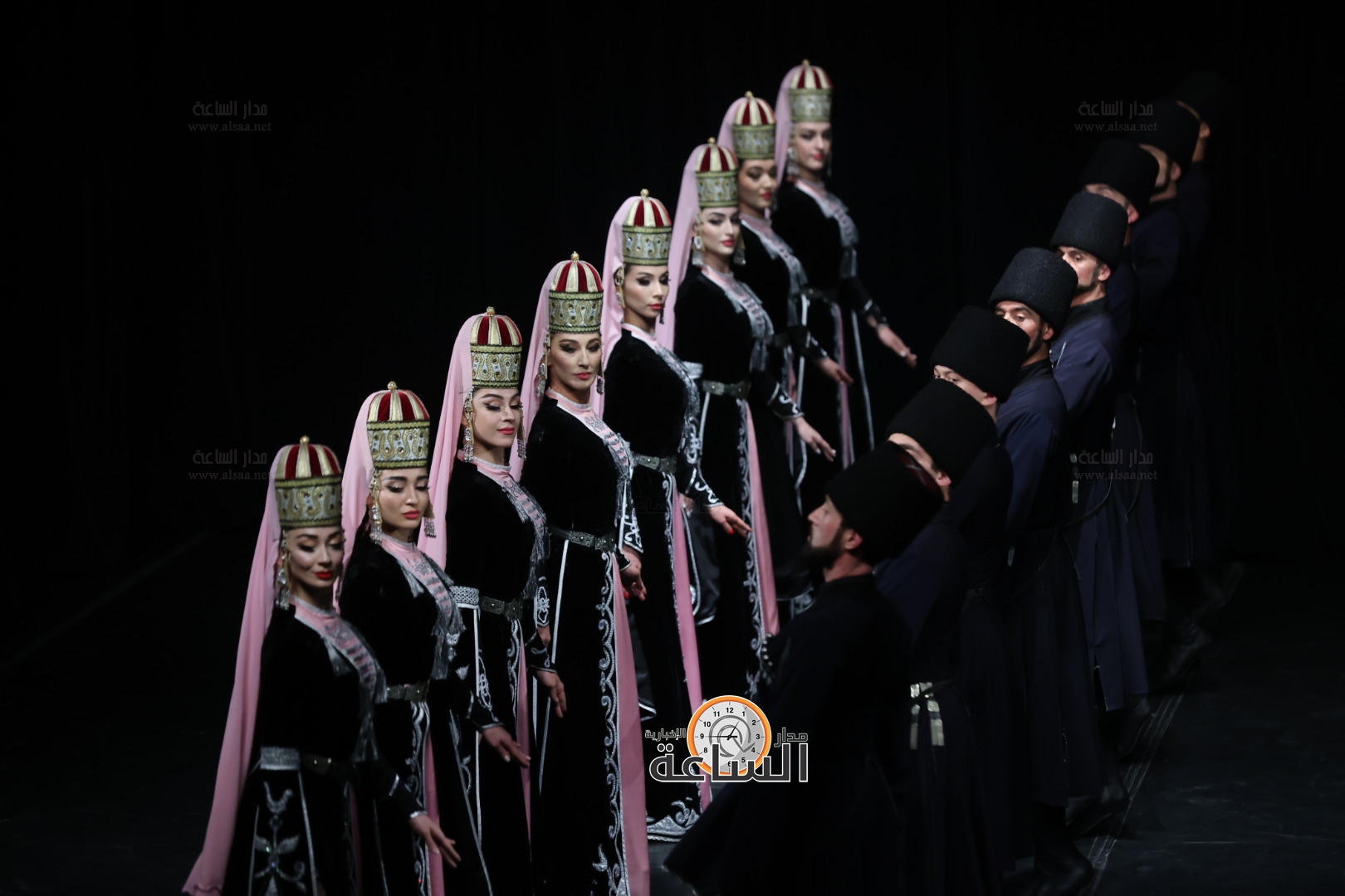 Madar Al-Saa Images 0.1470991042285239