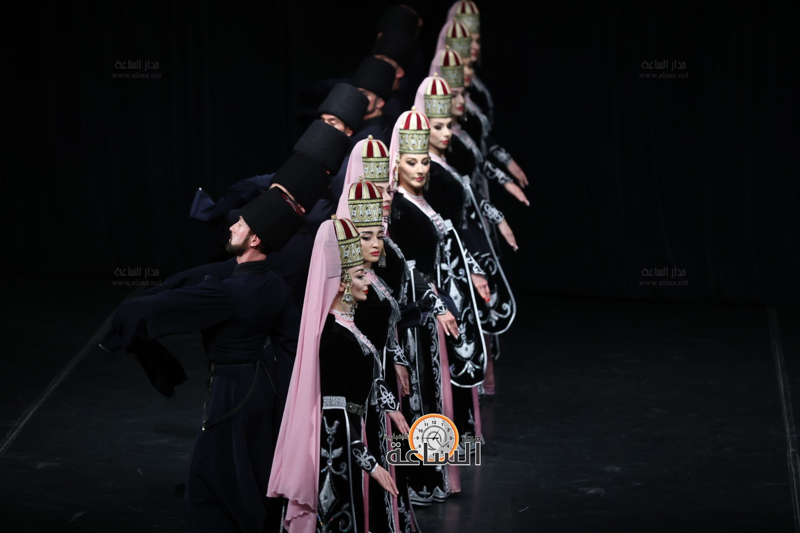 Madar Al-Saa Images 0.567531978118224