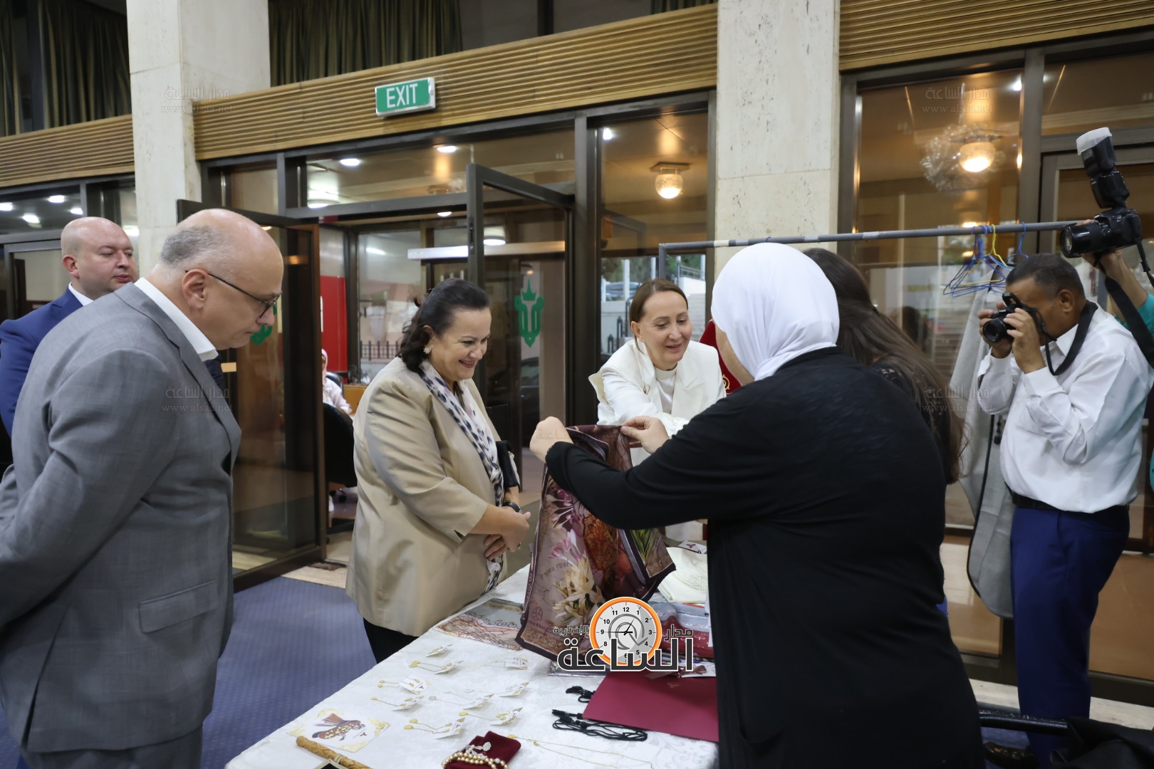 Madar Al-Saa Images 0.9222036376136016