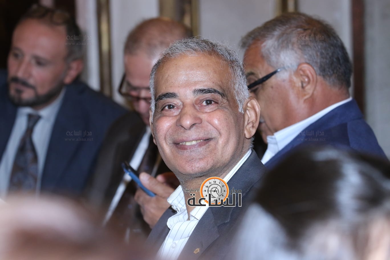 Madar Al-Saa Images 0.07091296851945383