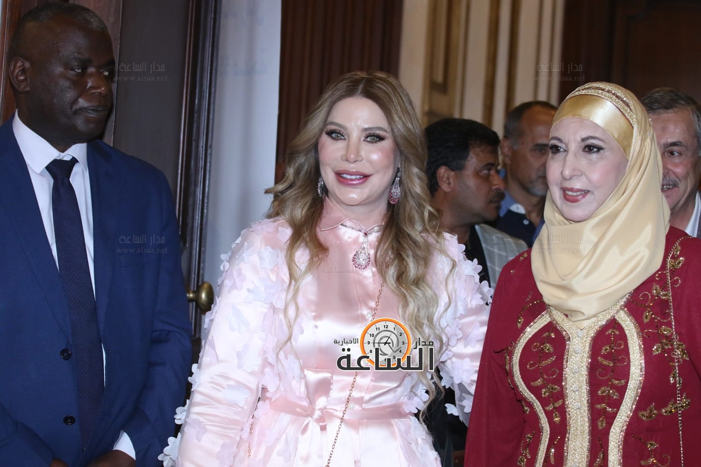 Madar Al-Saa Images 0.3185170451671058