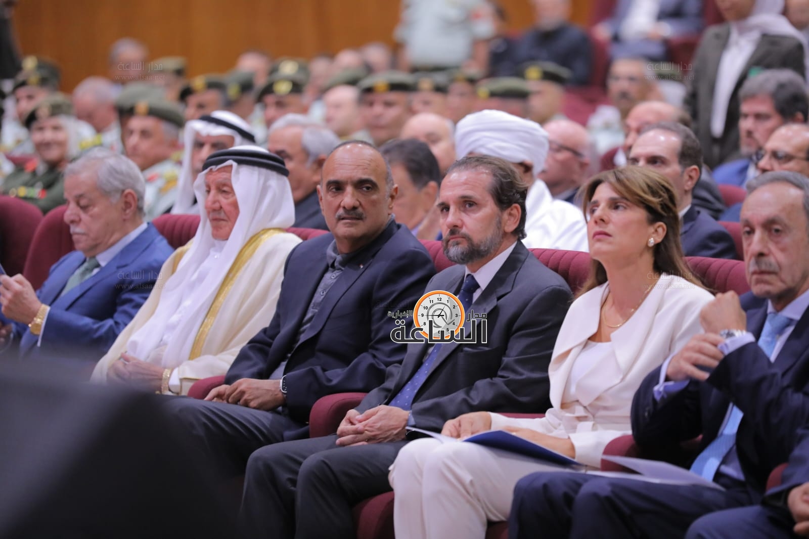 Madar Al-Saa Images 0.3656327682179622