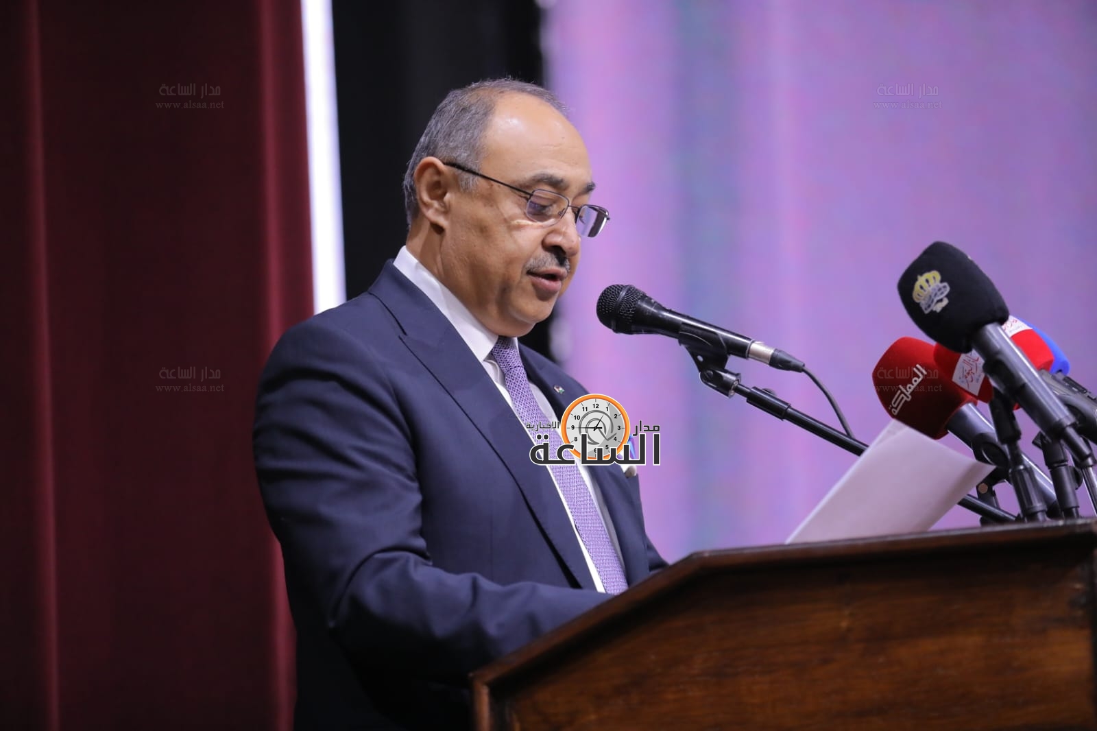 Madar Al-Saa Images 0.0016366650214530987