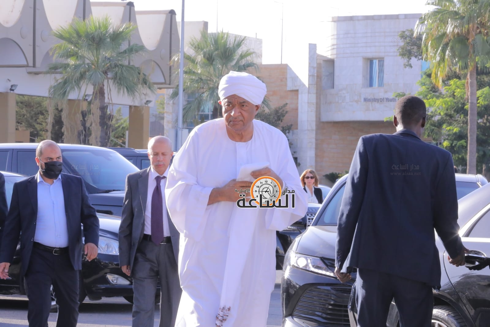 Madar Al-Saa Images 0.37039178302653997