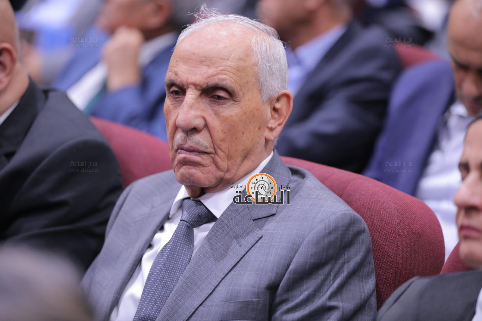 Madar Al-Saa Images 0.9671142003855008