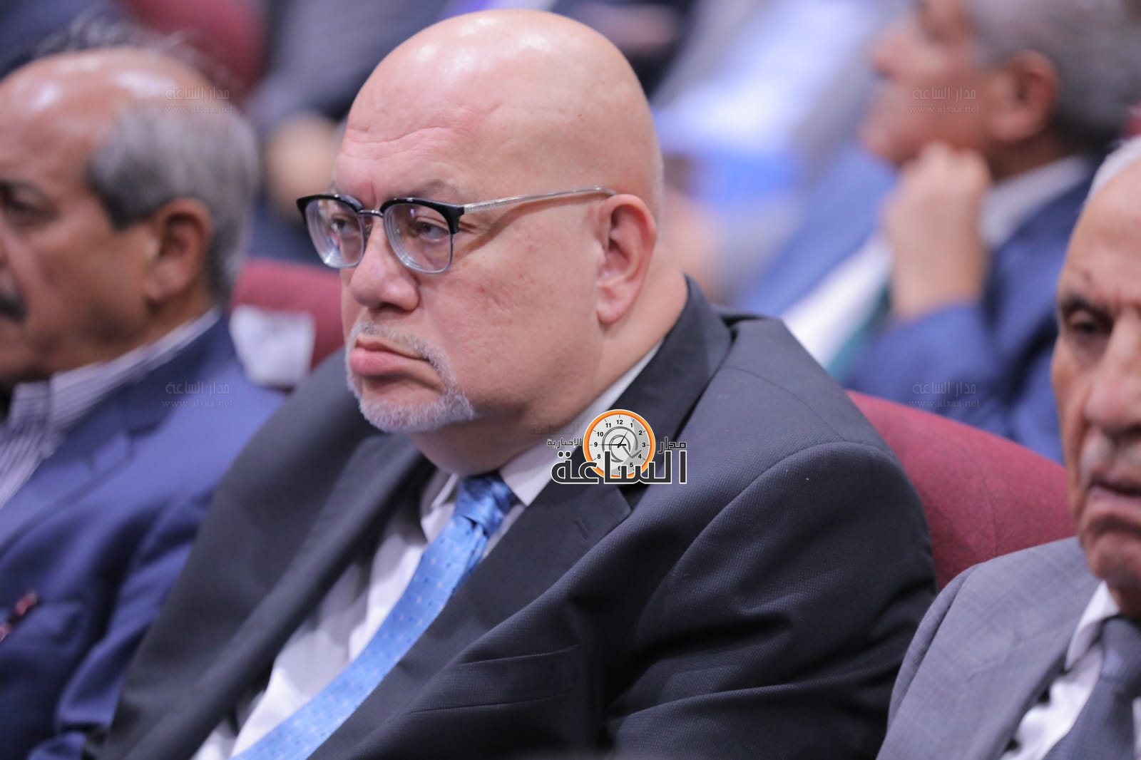 Madar Al-Saa Images 0.42511156819326246