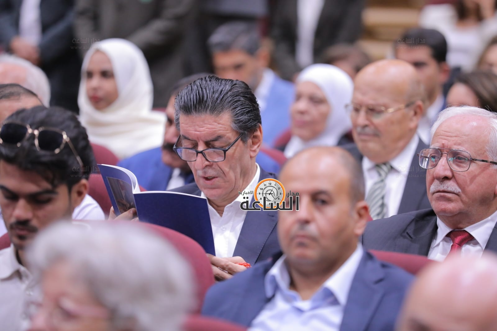 Madar Al-Saa Images 0.9529309450898795