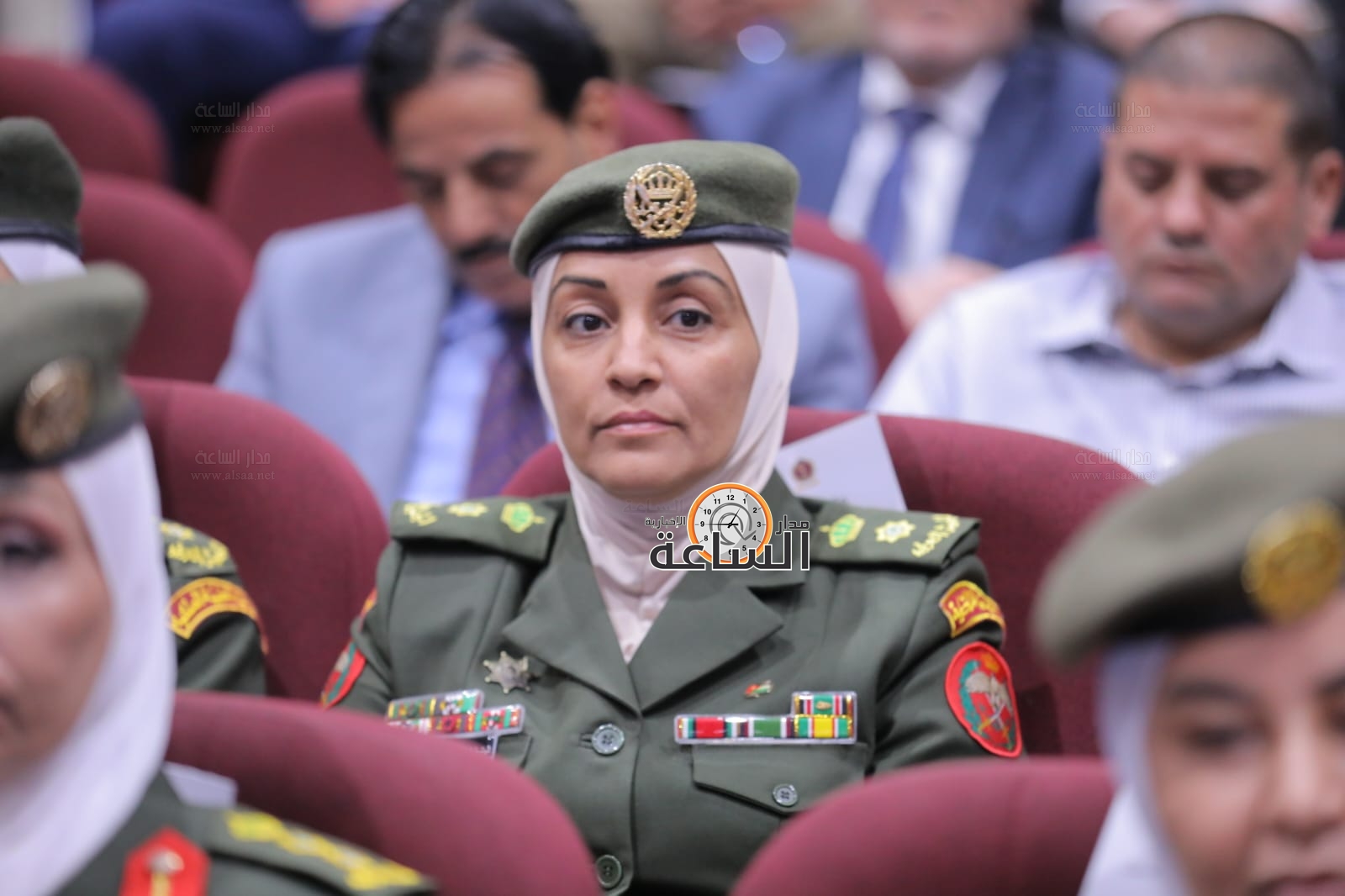 Madar Al-Saa Images 0.857575021505557