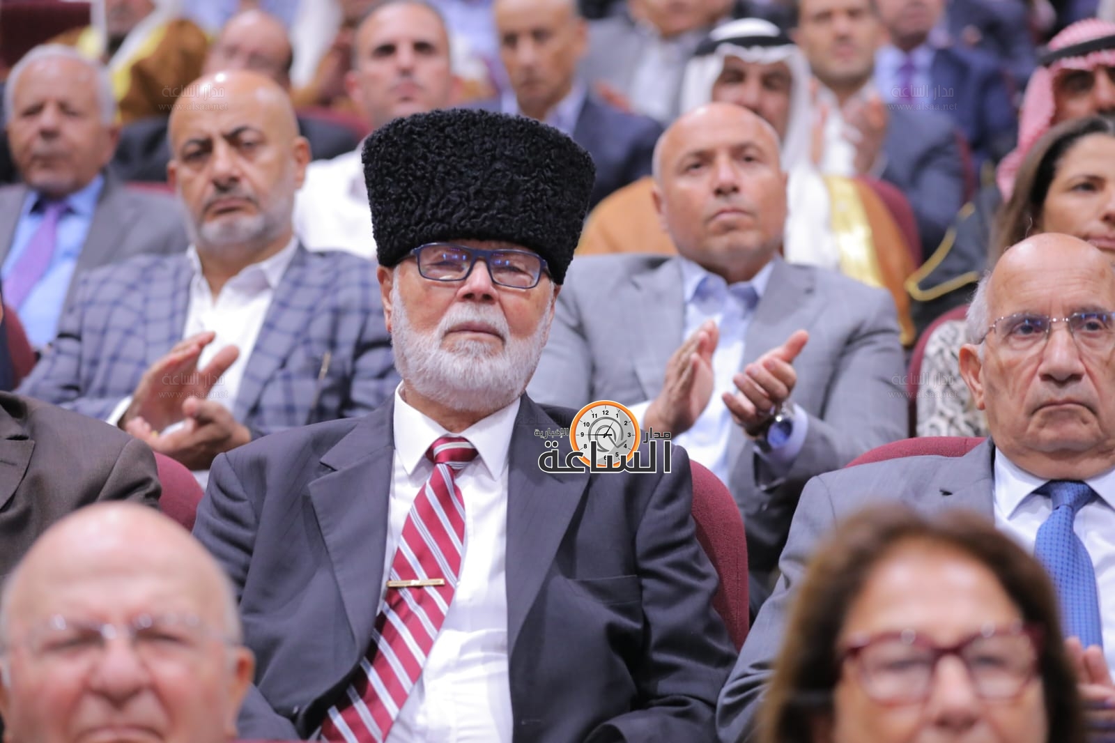 Madar Al-Saa Images 0.8723090464316399