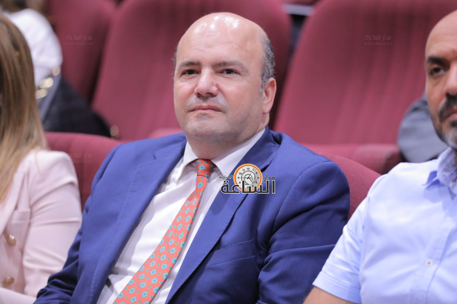 Madar Al-Saa Images 0.8713457159489159