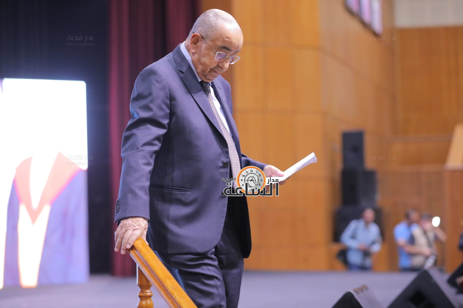 Madar Al-Saa Images 0.03599343665145116