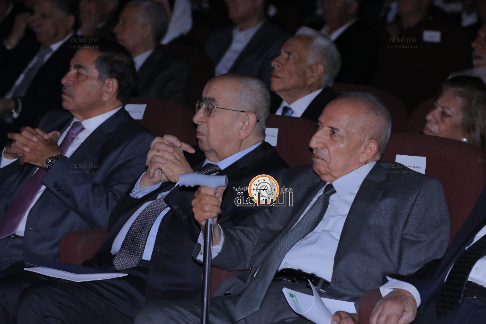 Madar Al-Saa Images 0.3641137890663916