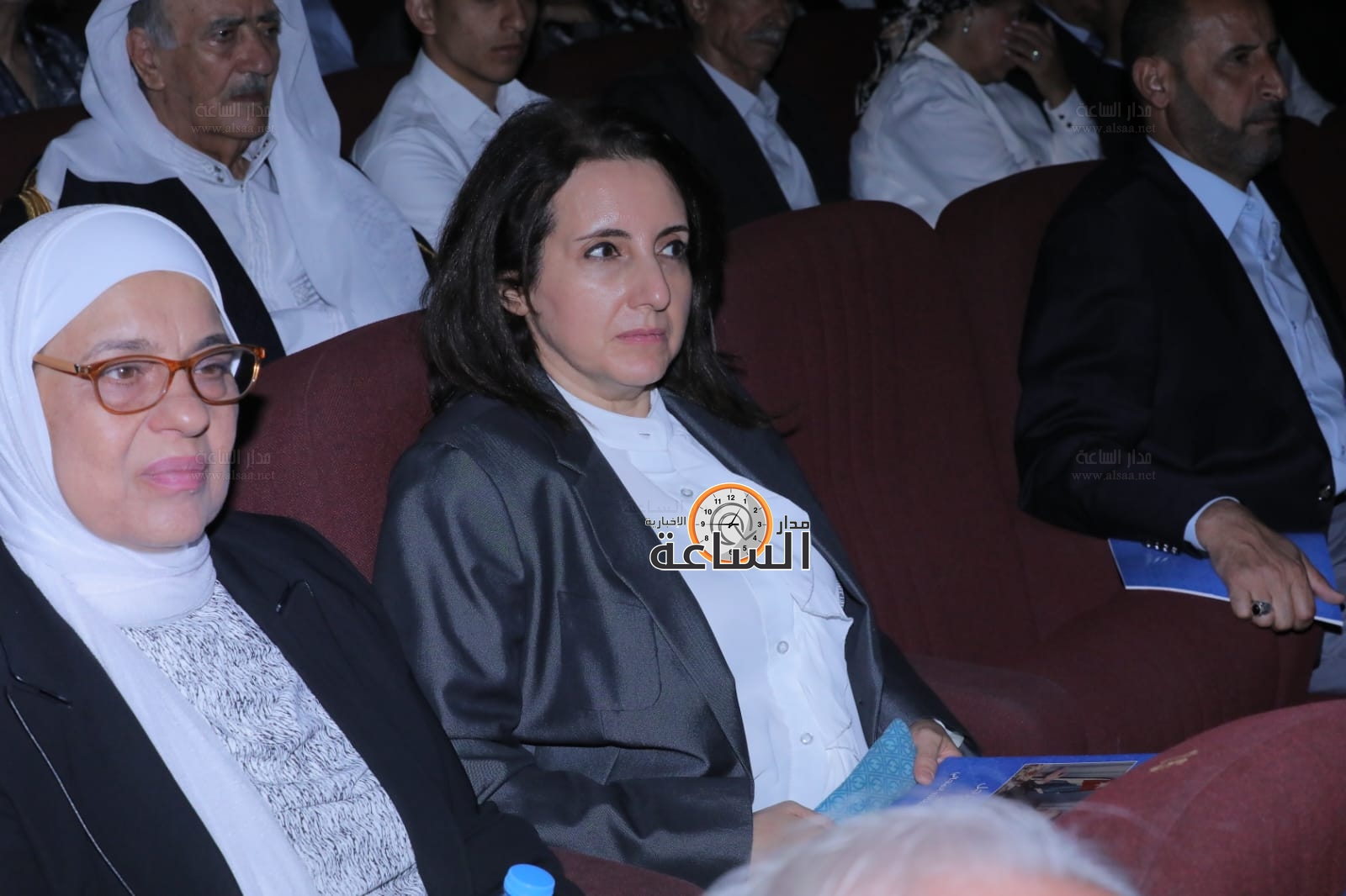 Madar Al-Saa Images 0.3884812141479306