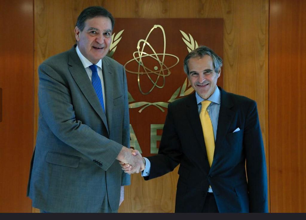 Madar Al-Saa Images 0.8575312581956295