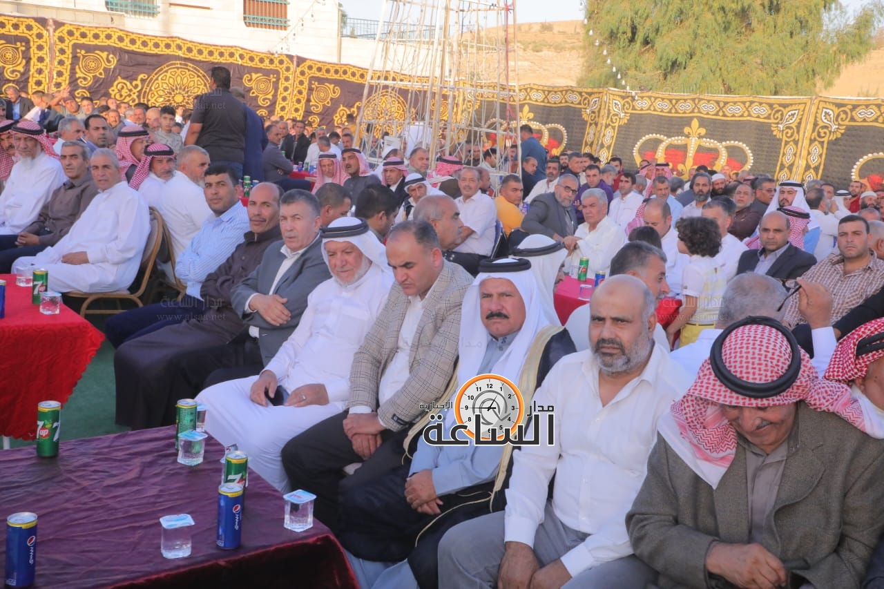 Madar Al-Saa Images 0.5000251368266155