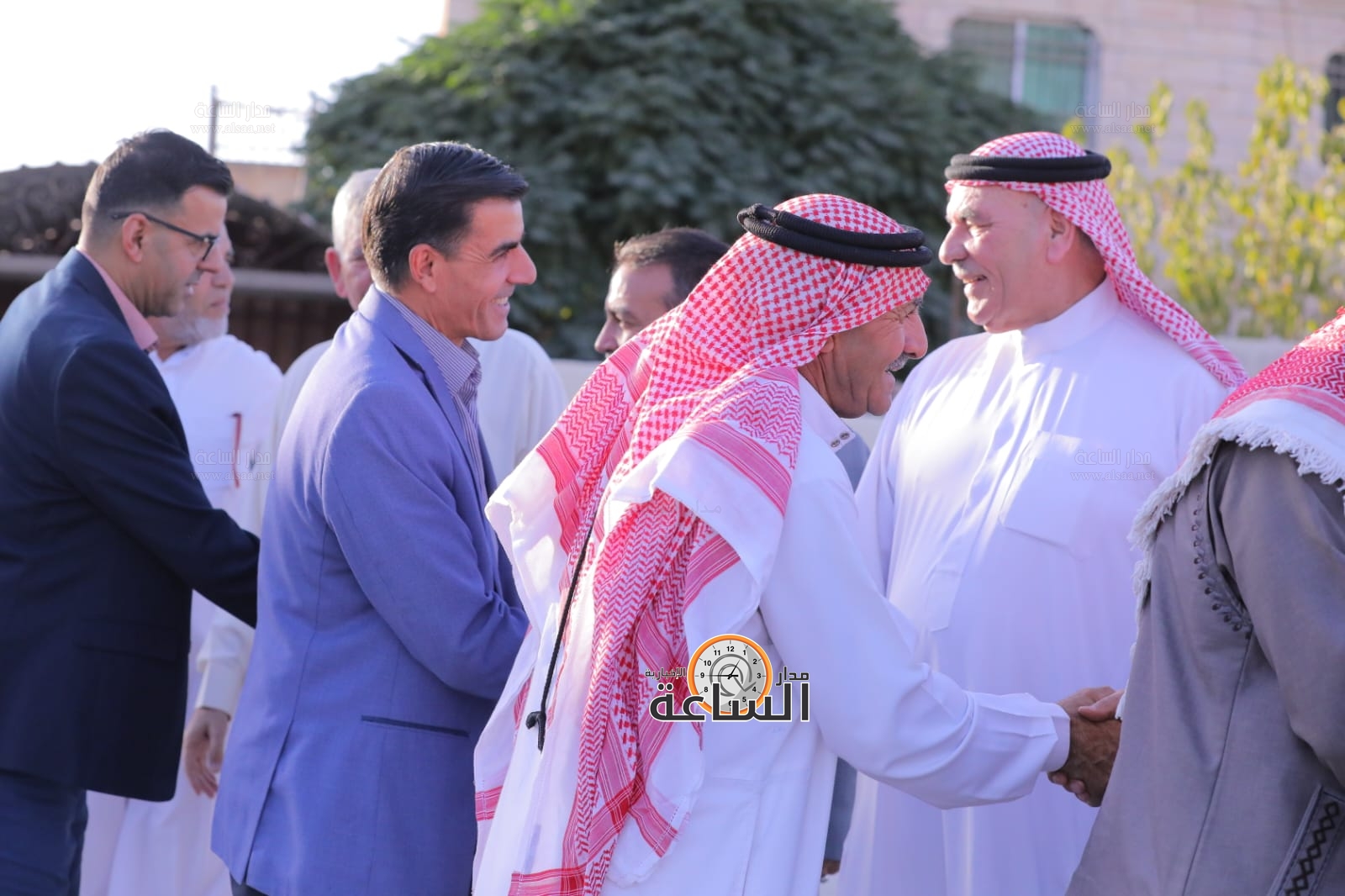 Madar Al-Saa Images 0.5875934845569843