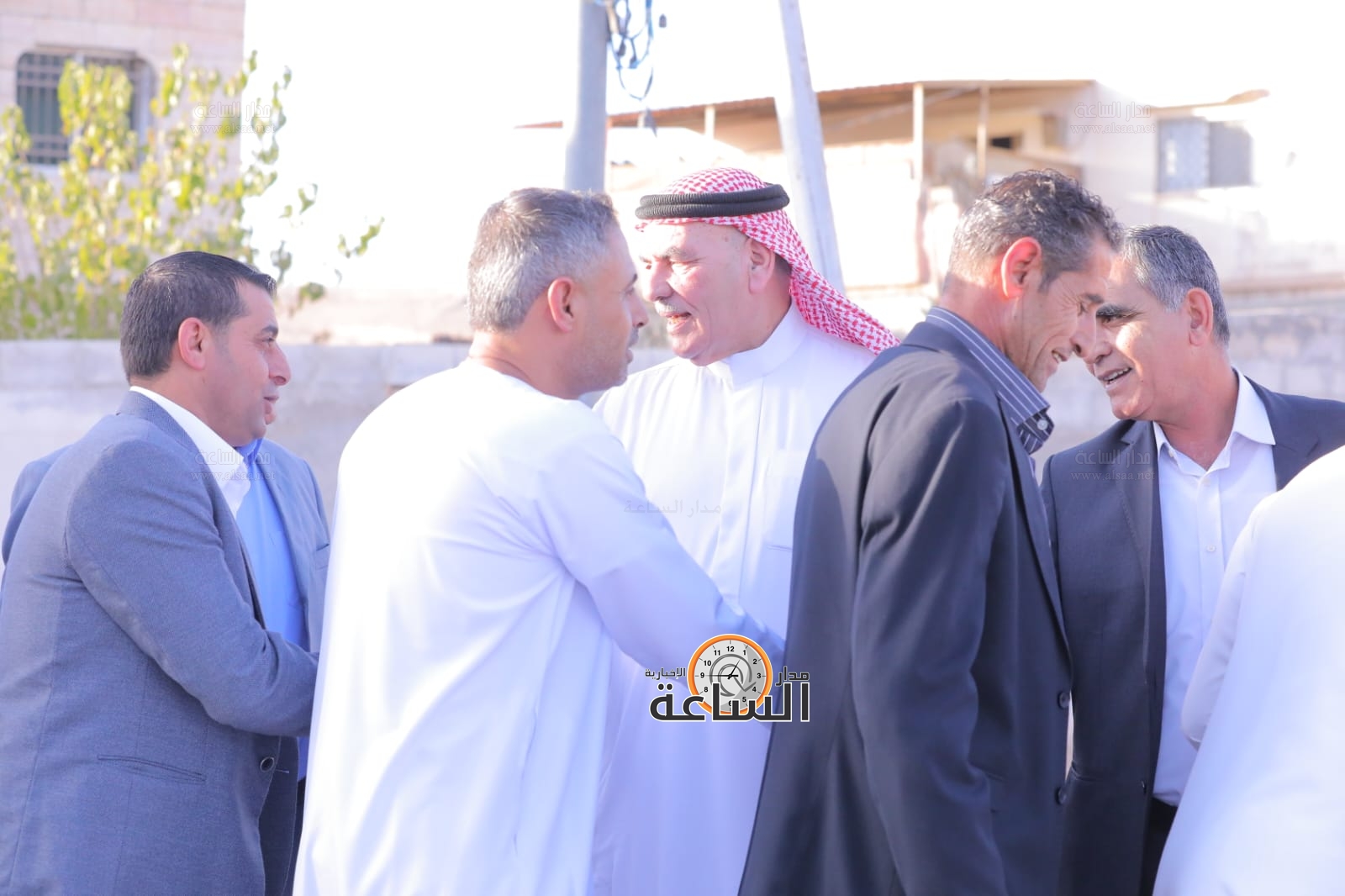 Madar Al-Saa Images 0.09870413767837949