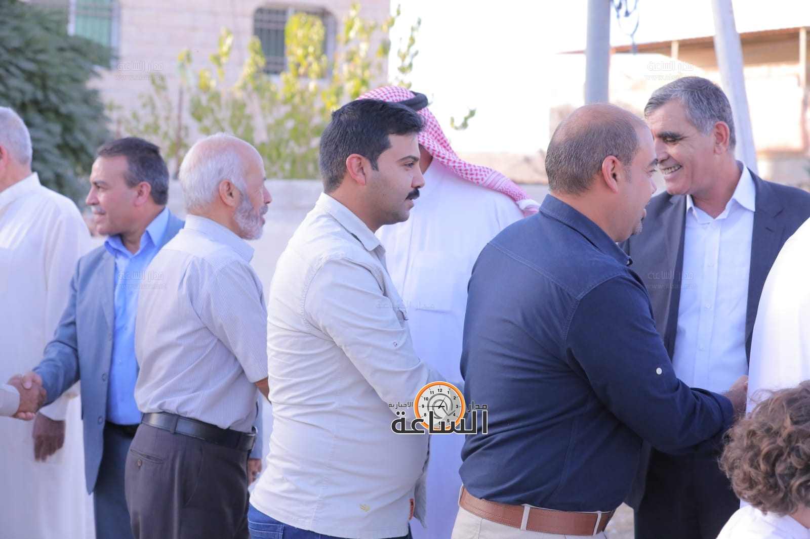 Madar Al-Saa Images 0.8504414934162061