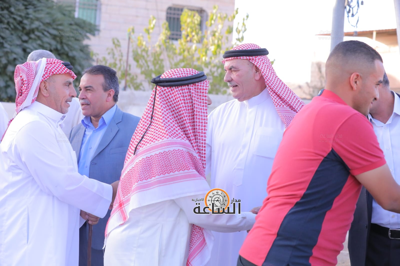 Madar Al-Saa Images 0.4082163216533041