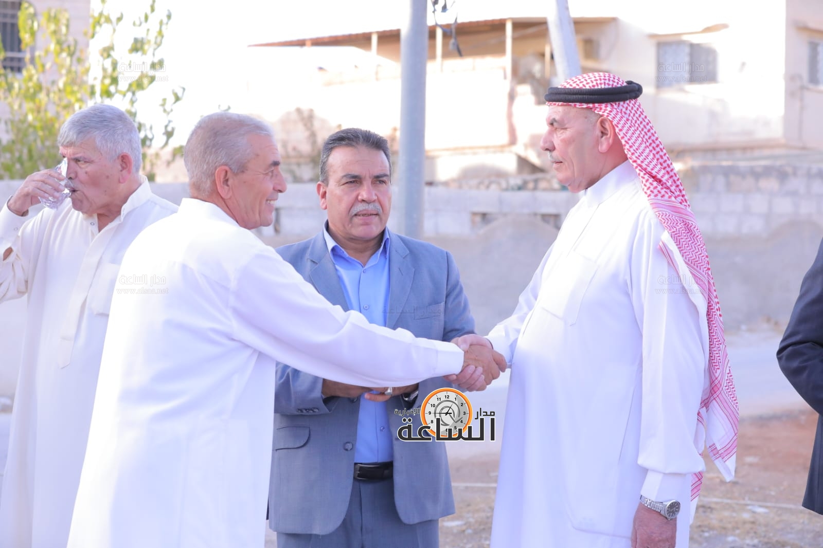 Madar Al-Saa Images 0.17858180276058677