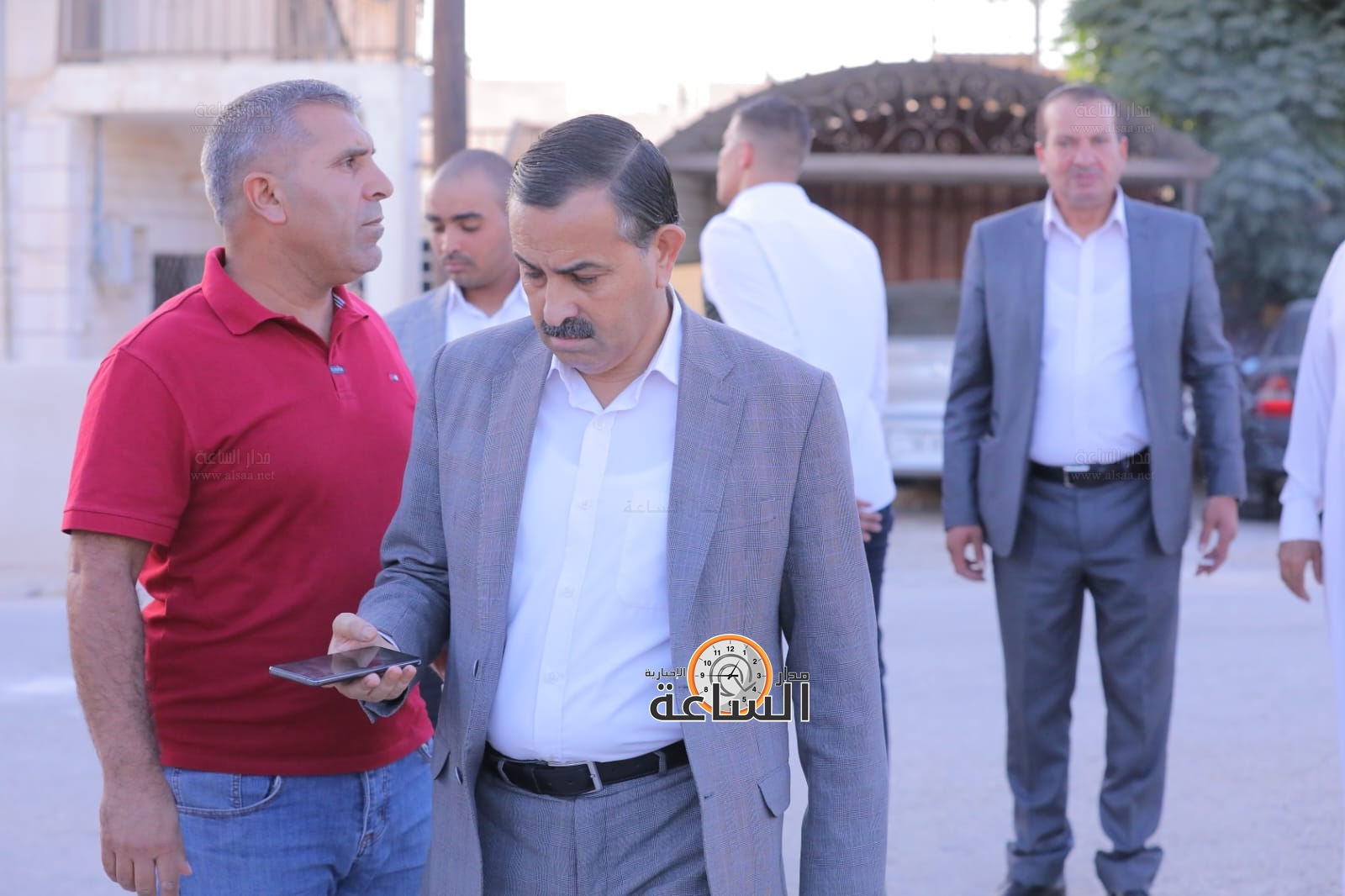 Madar Al-Saa Images 0.35243109678979967