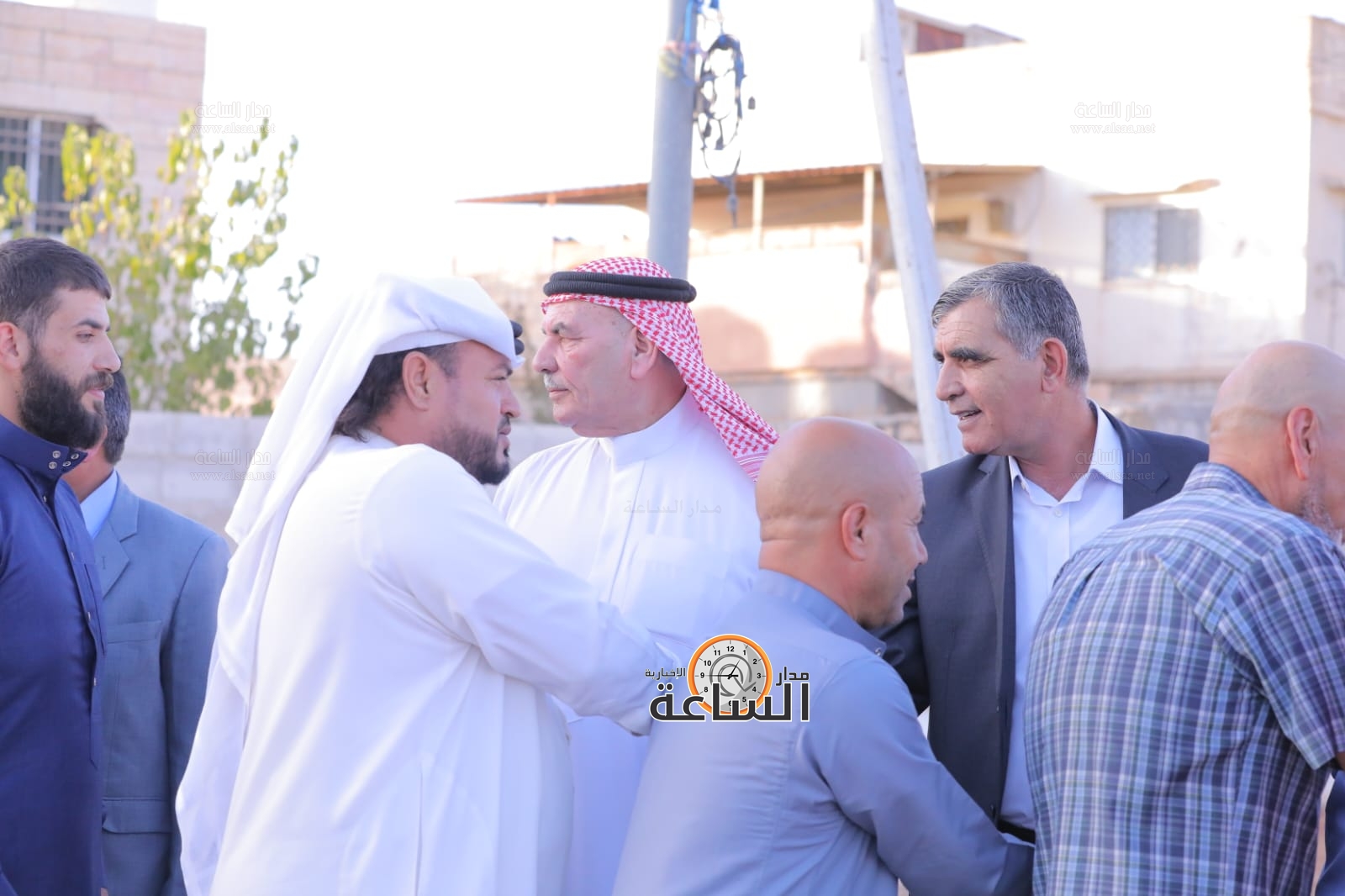 Madar Al-Saa Images 0.0225679189431105