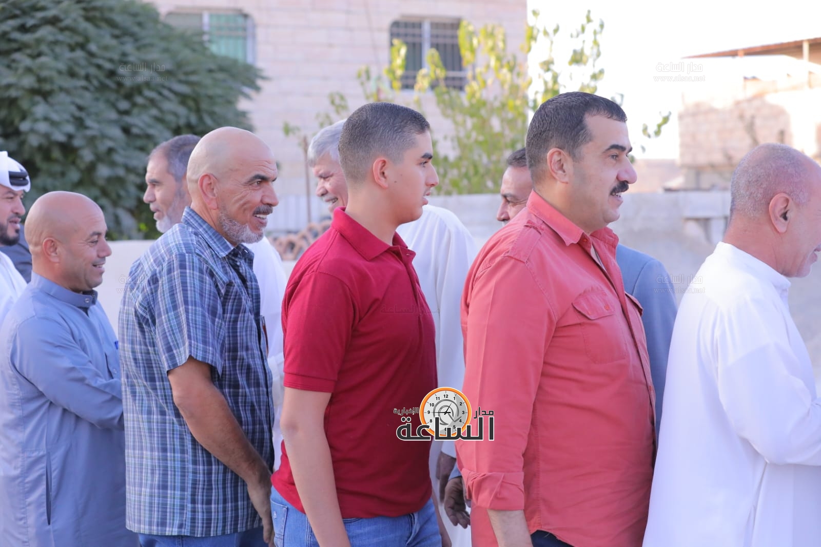 Madar Al-Saa Images 0.04261213092162586