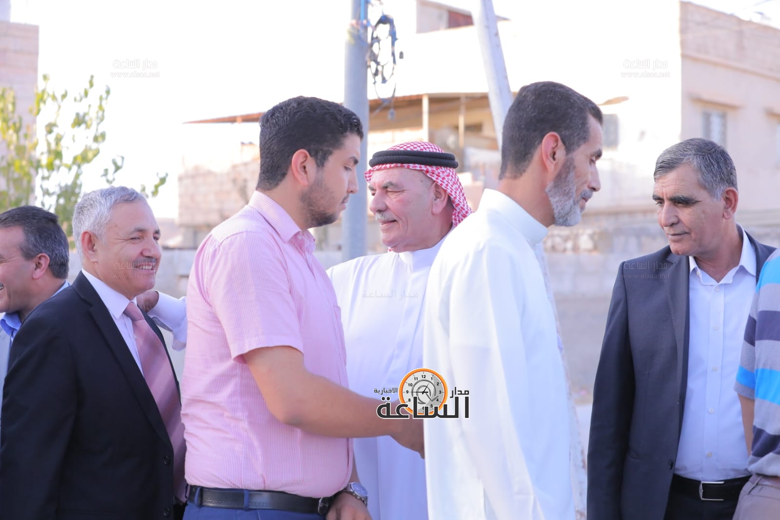 Madar Al-Saa Images 0.4216564003790968