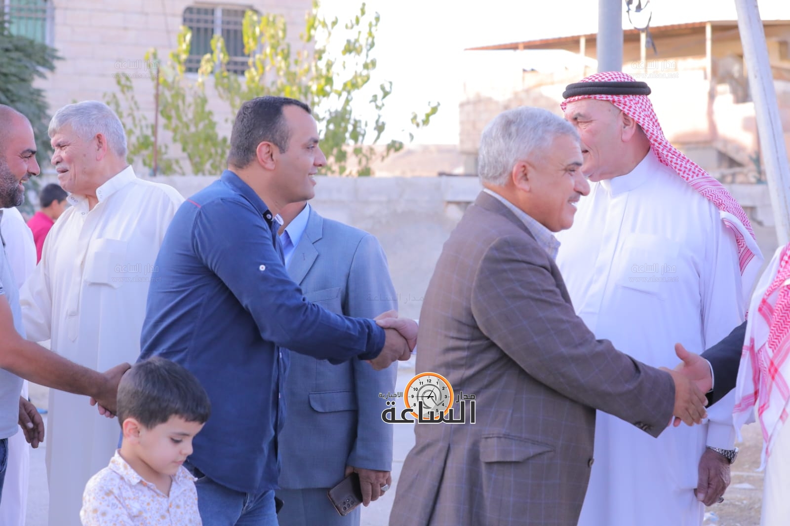 Madar Al-Saa Images 0.9826074591636373