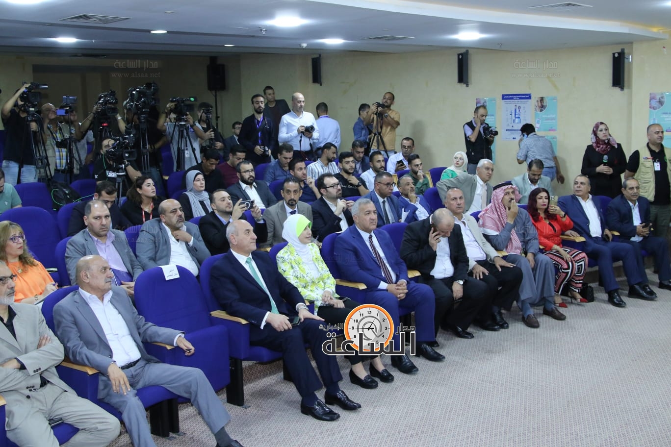 Madar Al-Saa Images 0.8811609567218135