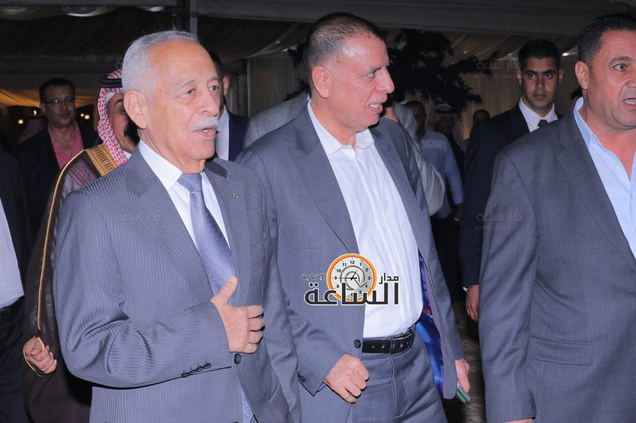 Madar Al-Saa Images 0.03915894506088391