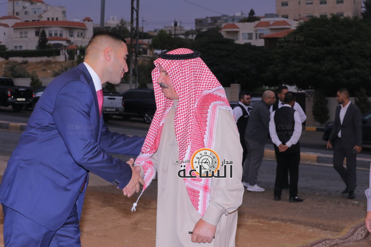 Madar Al-Saa Images 0.33133764534122445