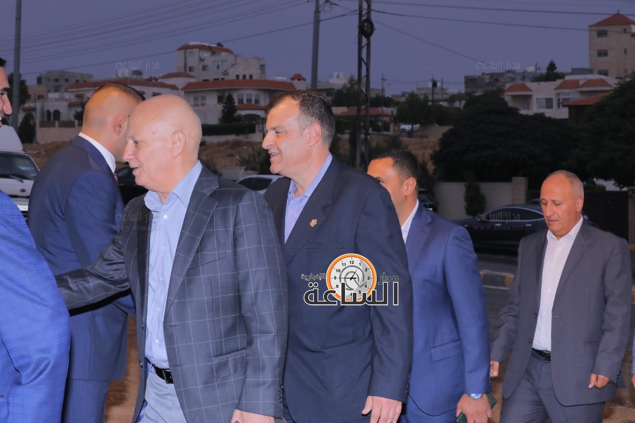 Madar Al-Saa Images 0.6684345560748856