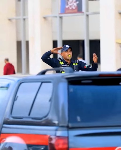 Madar Al-Saa Images 0.3715208920412951