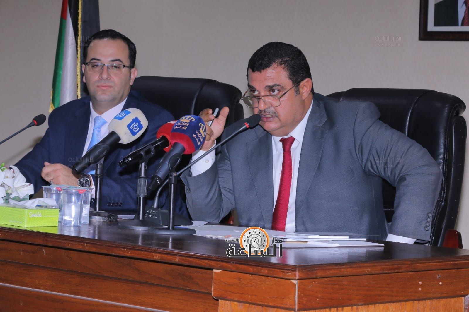 Madar Al-Saa Images 0.776015338965965